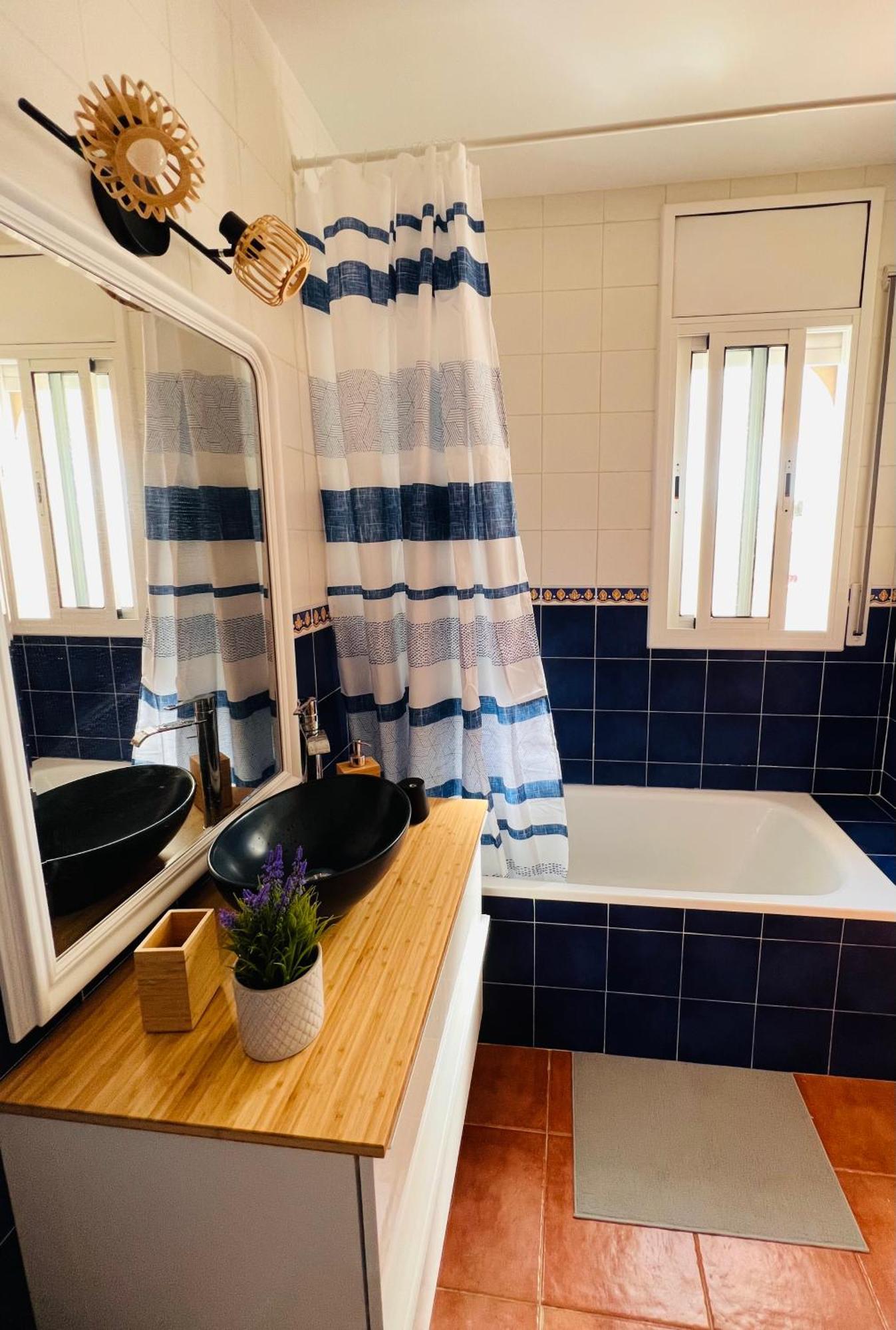 Lovely House Near To The Beach With Pool * Tarragona